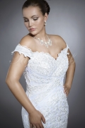 Wedding dress TW0071B - Wedding dress TW0071B mermaid lace tulle sexy back buttons long train 2