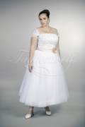 Wedding dress TW0168B - Wedding dress TW0168B tea-lengh plus size XXL tulle lace beadings off-shoulder stola colored belt 1