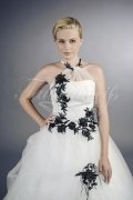 Wedding dress TW0129B - Wedding dress TW0129B tulle ball gown black ivory lace decorative lace-ups neckholder 2