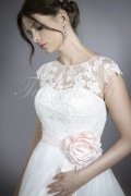 Wedding dress TW0177B - Wedding dress TW0177B front short back long tulle lace sensual feminine delicate pink belt 2