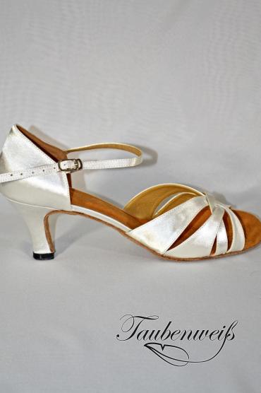 Wedding shoes 'Henrietta' 1